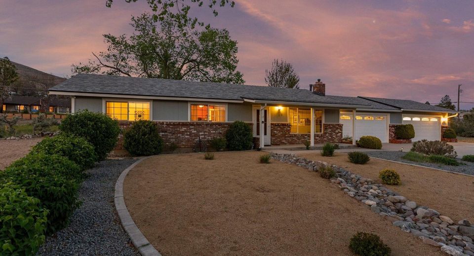 152 Paul Way, Carson City, NV 89706 Photo