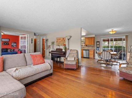 152 Paul Way, Carson City, NV 89706 Photo