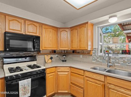 152 Paul Way, Carson City, NV 89706 Photo