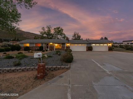 152 Paul Way, Carson City, NV 89706 Photo