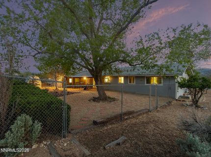 152 Paul Way, Carson City, NV 89706 Photo