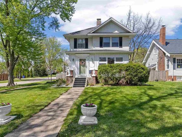 2300 4th Ave SE, Cedar Rapids, IA 52403