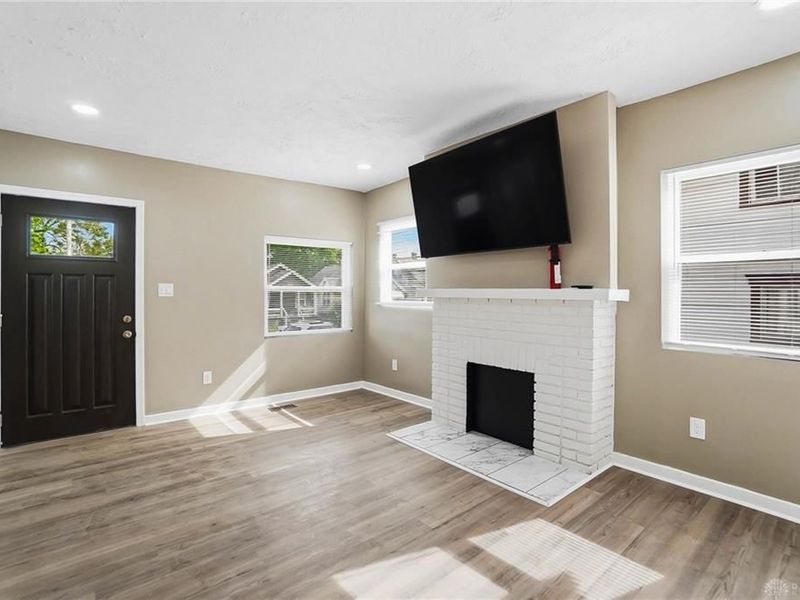 312 E Maplewood Avenue, Dayton, OH 45405 Photo 4