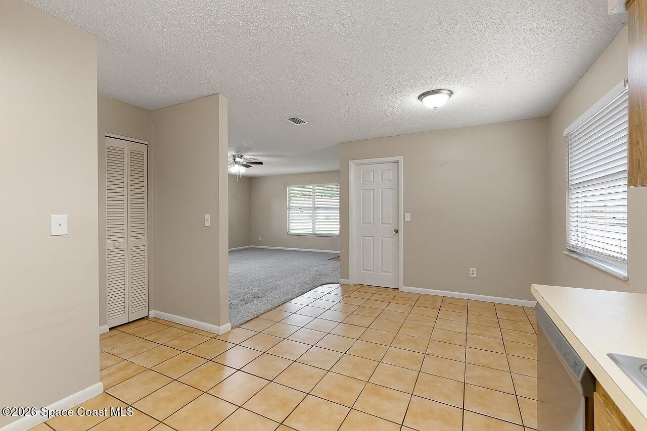 16 45th Avenue, Vero Beach, FL 32968 Photo