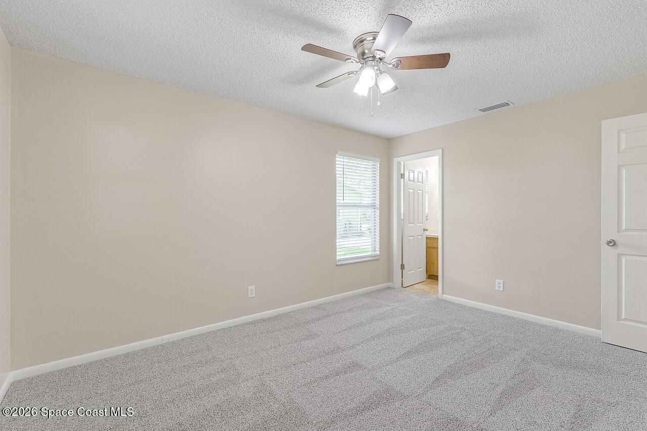 16 45th Avenue, Vero Beach, FL 32968 Photo
