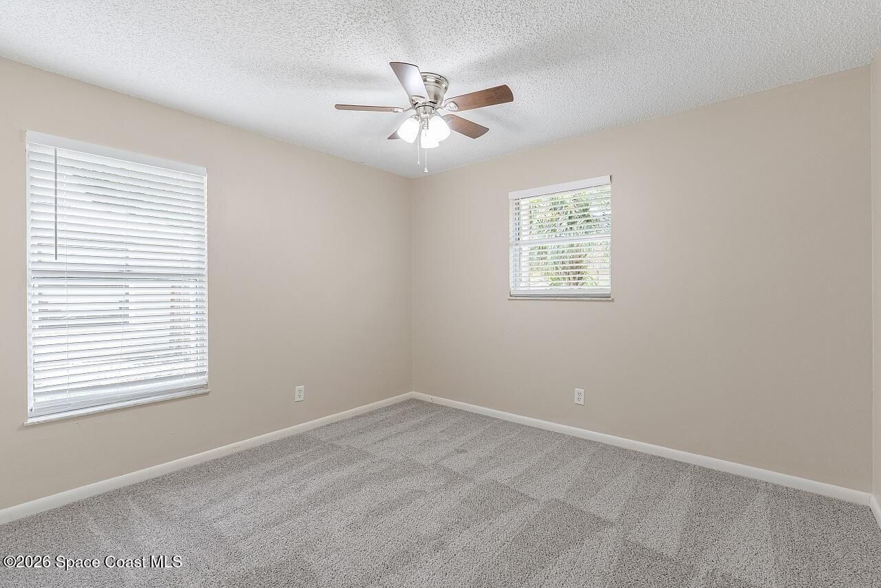 16 45th Avenue, Vero Beach, FL 32968 Photo