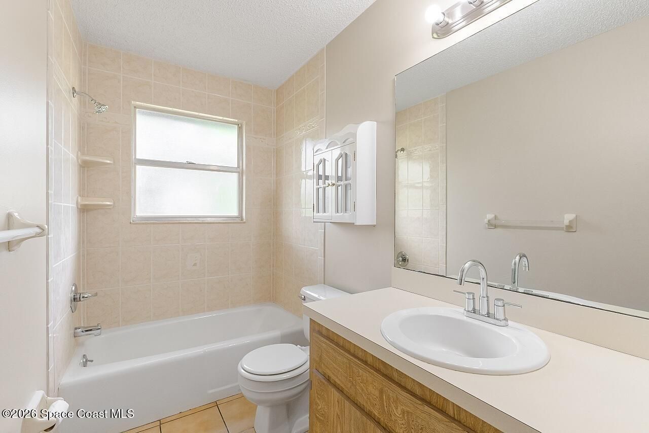 16 45th Avenue, Vero Beach, FL 32968 Photo
