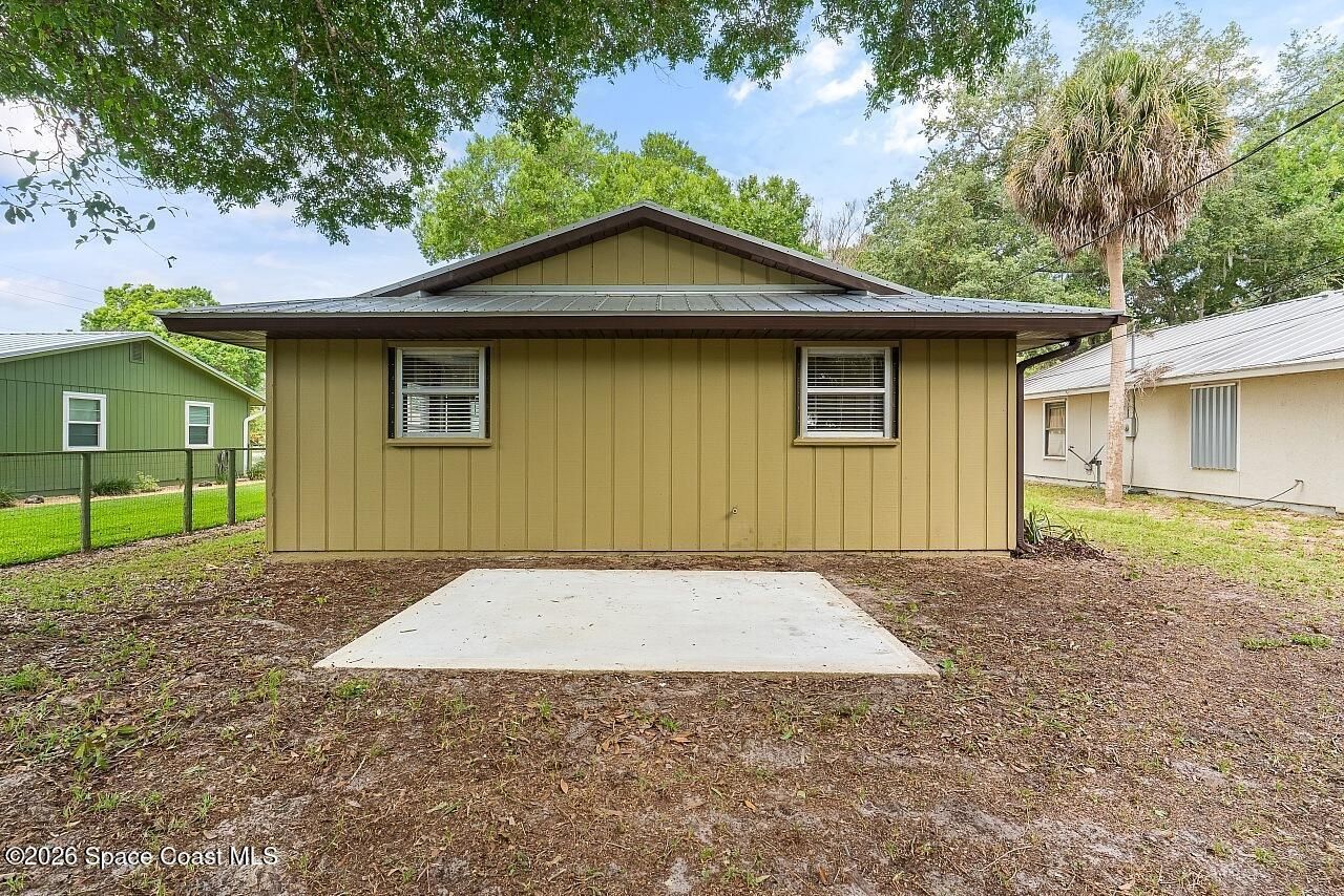 16 45th Avenue, Vero Beach, FL 32968 Photo