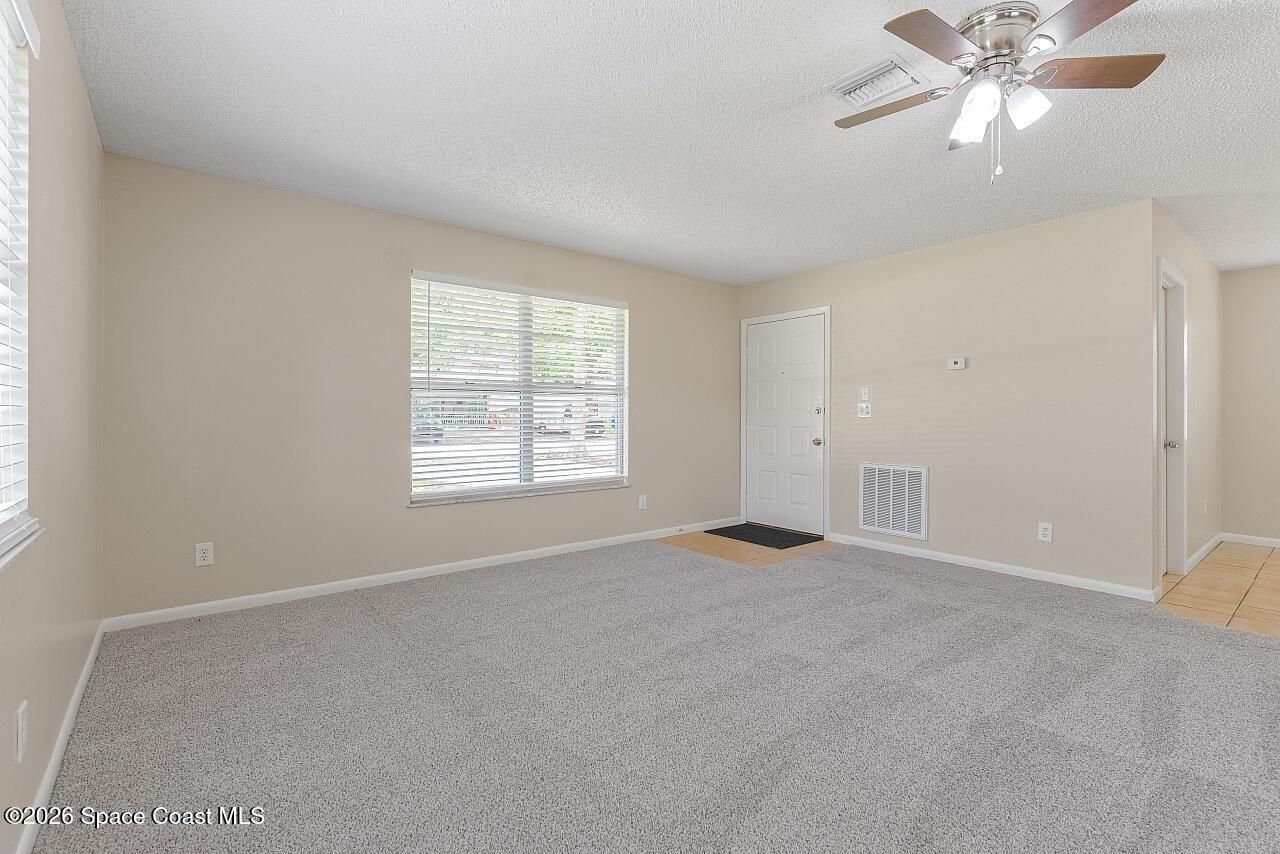 16 45th Avenue, Vero Beach, FL 32968 Photo