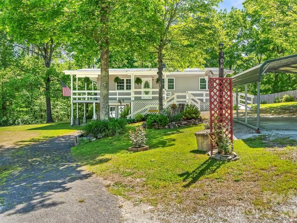 106 Silverstone Drive, Marion, NC 28752