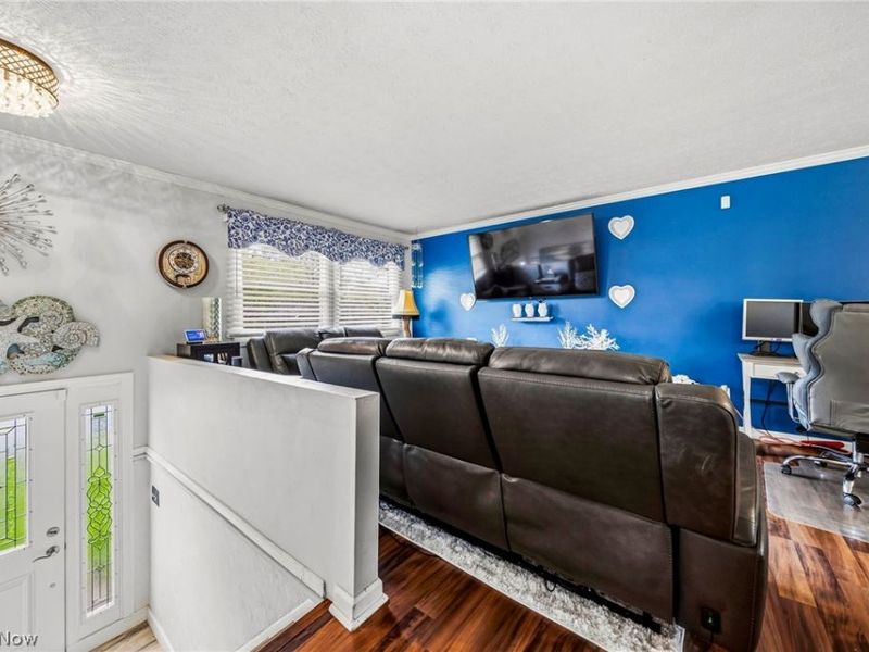 2592 Cherry Blossom Circle , Stow, OH 44224 Photo 3