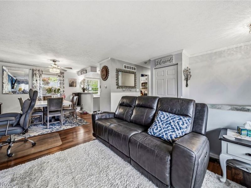 2592 Cherry Blossom Circle , Stow, OH 44224 Photo 5