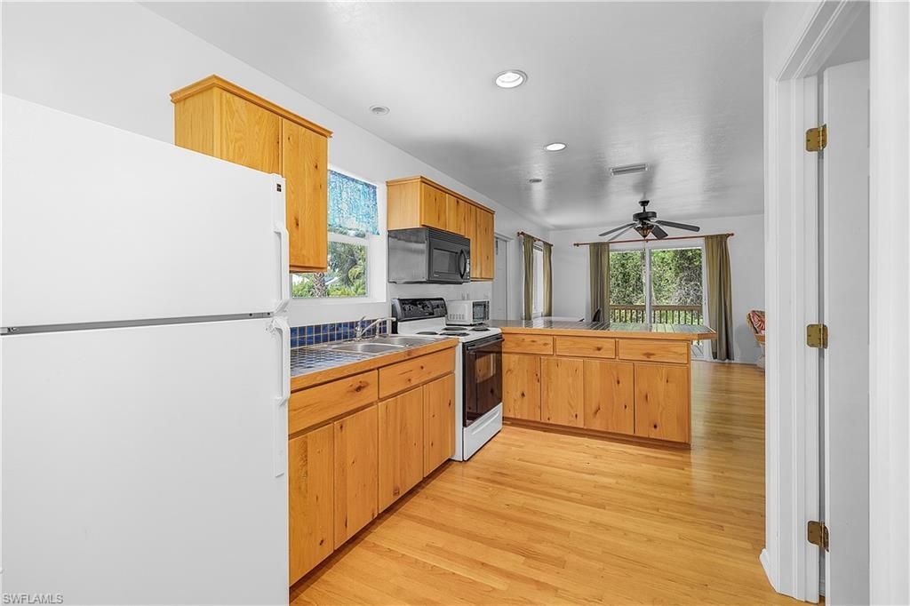 7322 Hibiscus Ave , Bokeelia, FL 33922 Photo