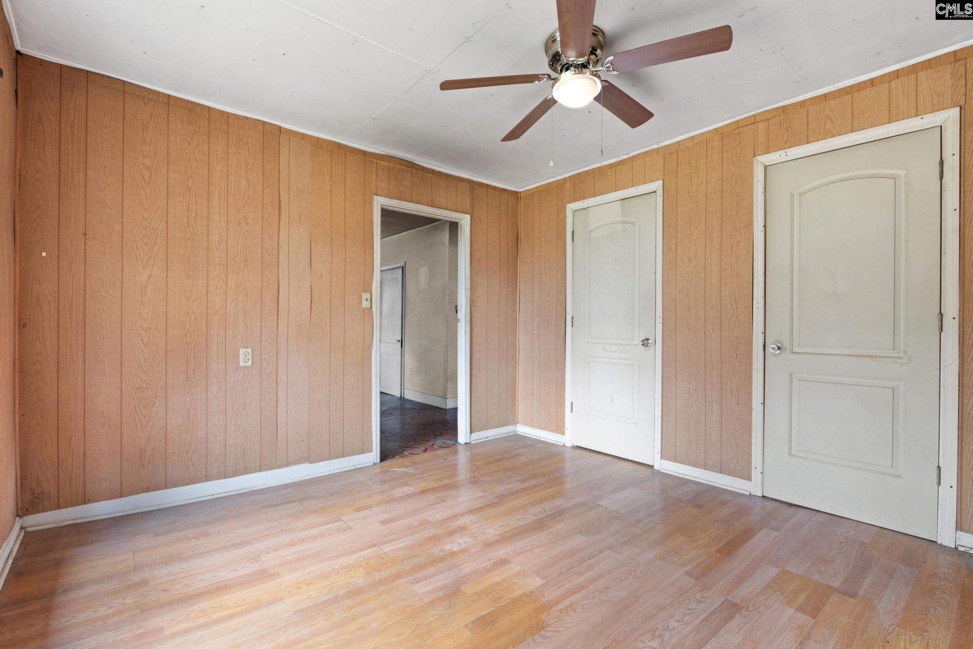 1359 Whispering Pine Road  Photo 7