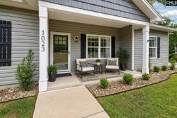 1023 Woodland Drive photo 4