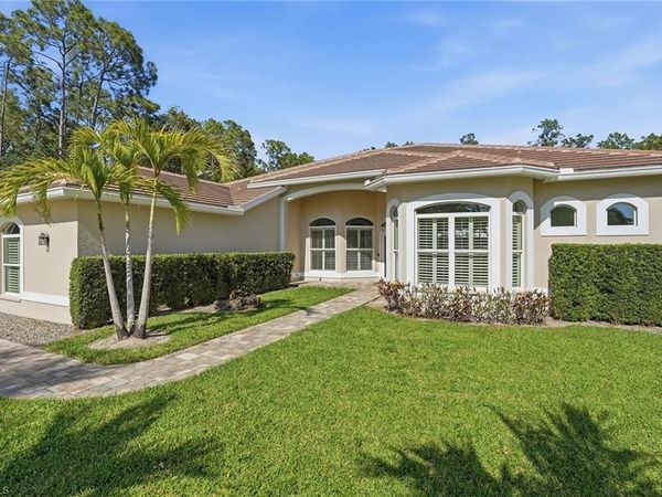 25483 Luci DR , BONITA SPRINGS, FL 34135