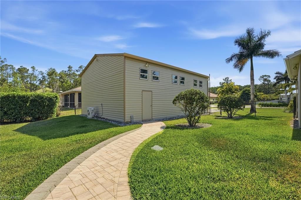 25483 Luci Dr, Bonita Springs, FL 34135 Photo