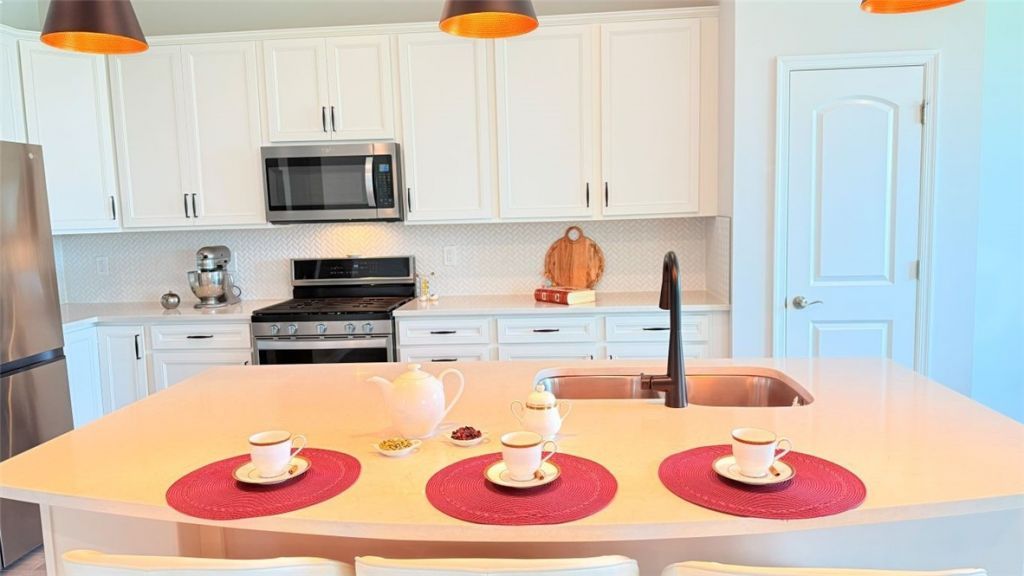 10370 SW Captiva Drive, Port Saint Lucie, FL 34987 Photo