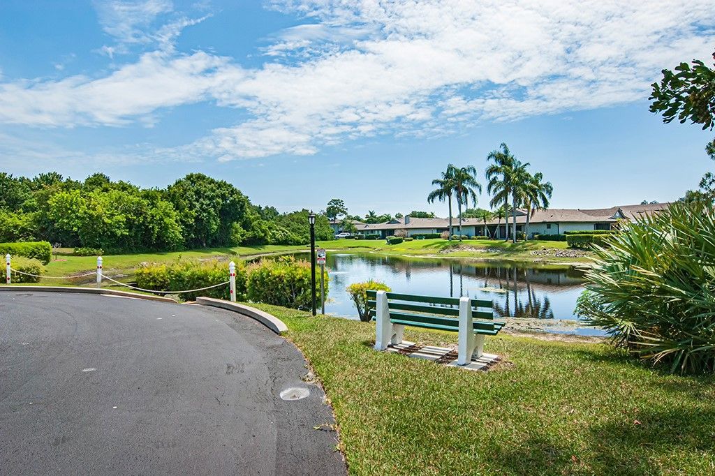 710 Timber Ridge Trail Sw, Vero Beach, FL 32962 Photo