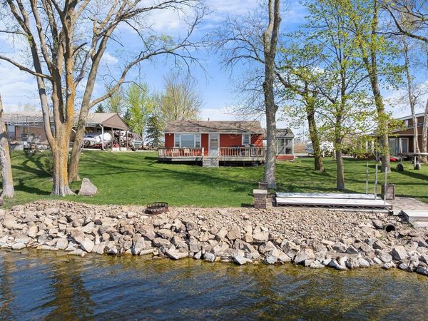 18747 Tetonka Lake Lane N, Waterville, MN 56096