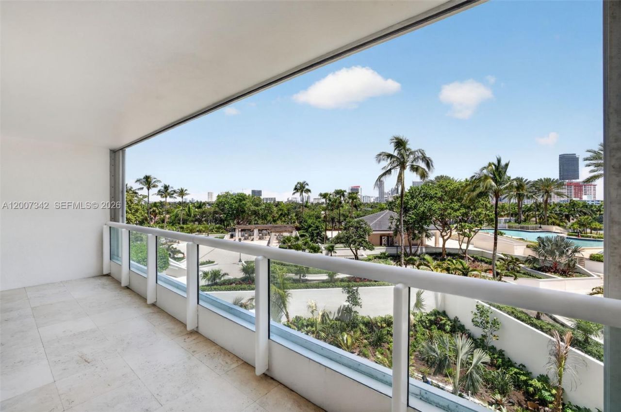 21205 Yacht Club Dr , Unit 605, Aventura, FL 33180 Photo