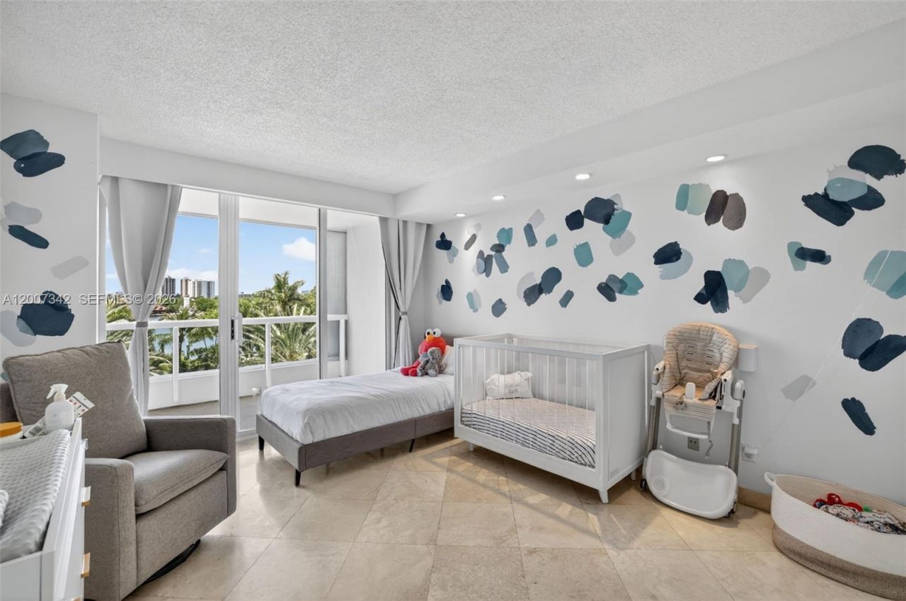 21205 Yacht Club Dr , Unit 605, Aventura, FL 33180 Photo