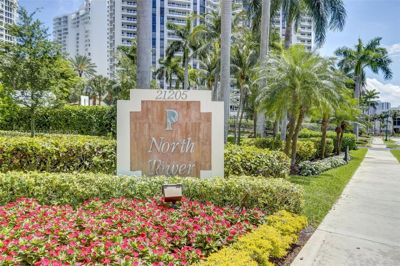 21205 Yacht Club Dr , Unit 605, Aventura, FL 33180 Photo