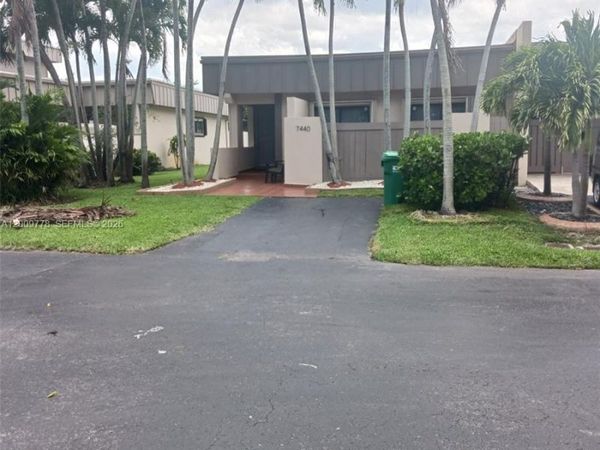 7440 SW 105th Pl , Unit 7440, Miami, FL 33173