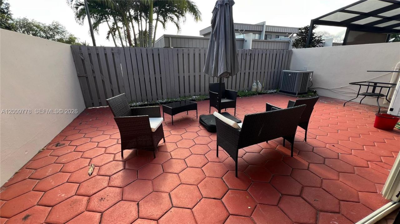 7440 SW 105th Pl , Unit 7440, Miami, FL 33173 Photo