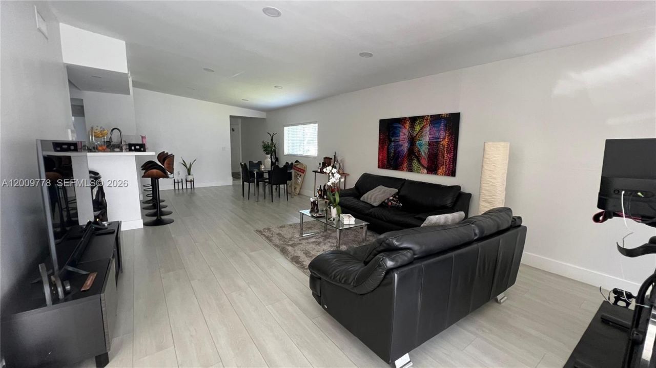 7440 SW 105th Pl, Unit 7440, Miami, FL 33173 Photo
