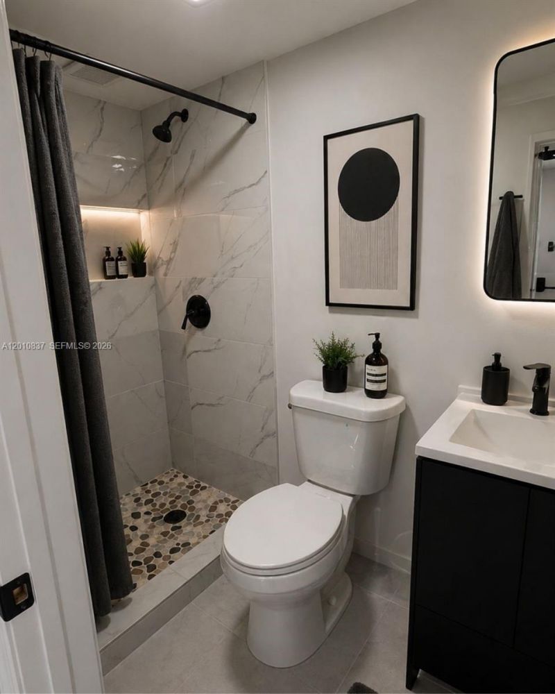 2440 NW 99th St, Unit A, Miami, FL 33147 Photo