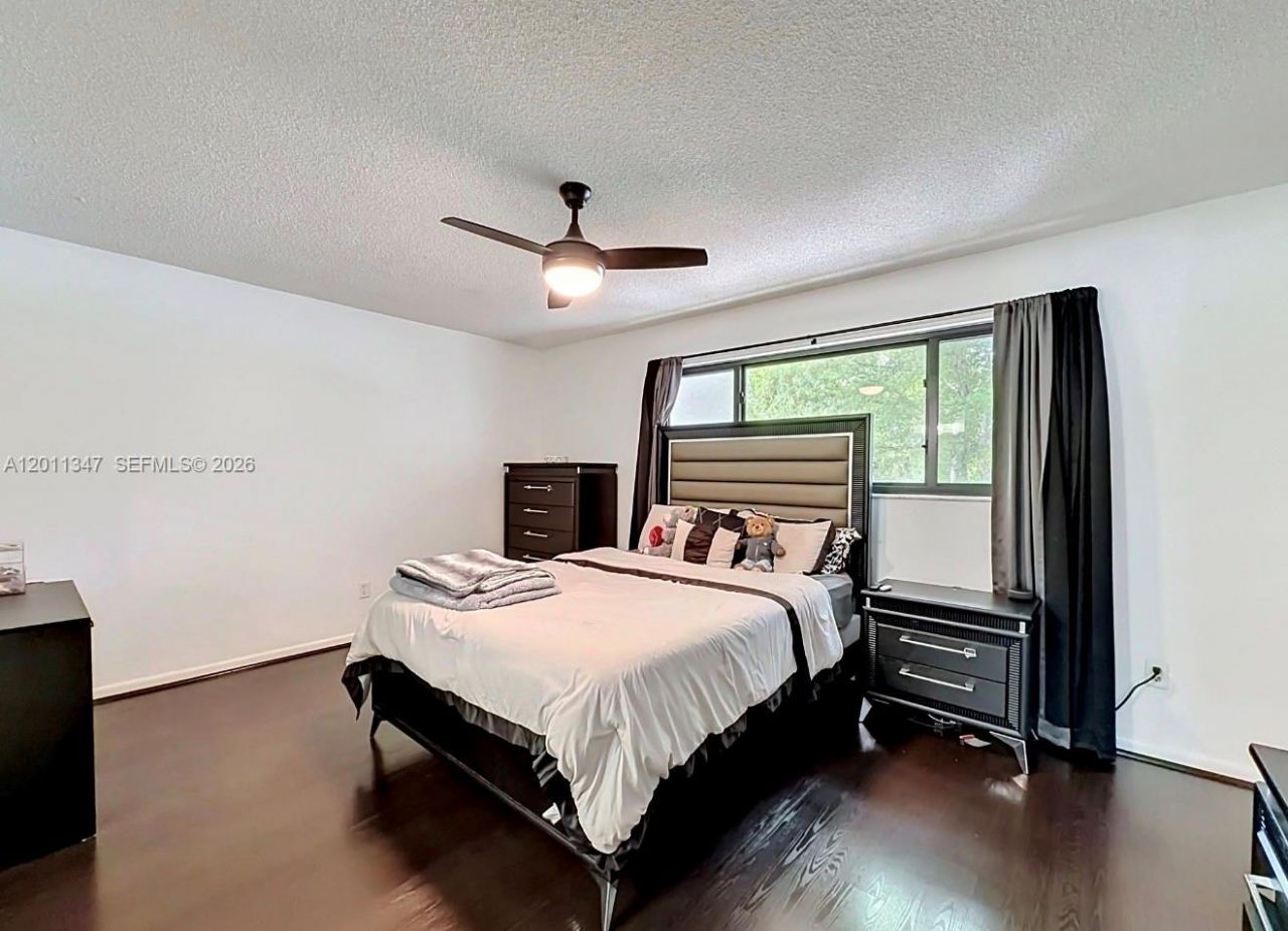 10375 Rue Vendome , Unit 4C, Pembroke Pines, FL 33026 Photo