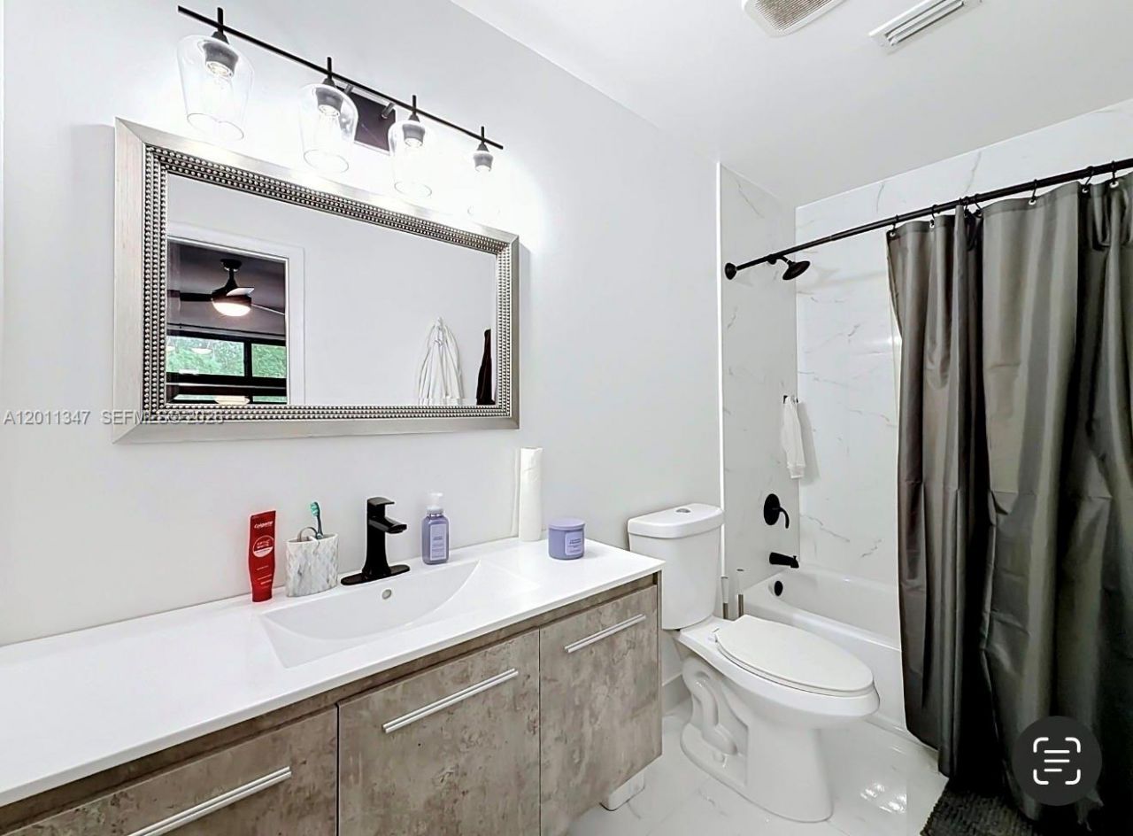 10375 Rue Vendome , Unit 4C, Pembroke Pines, FL 33026 Photo