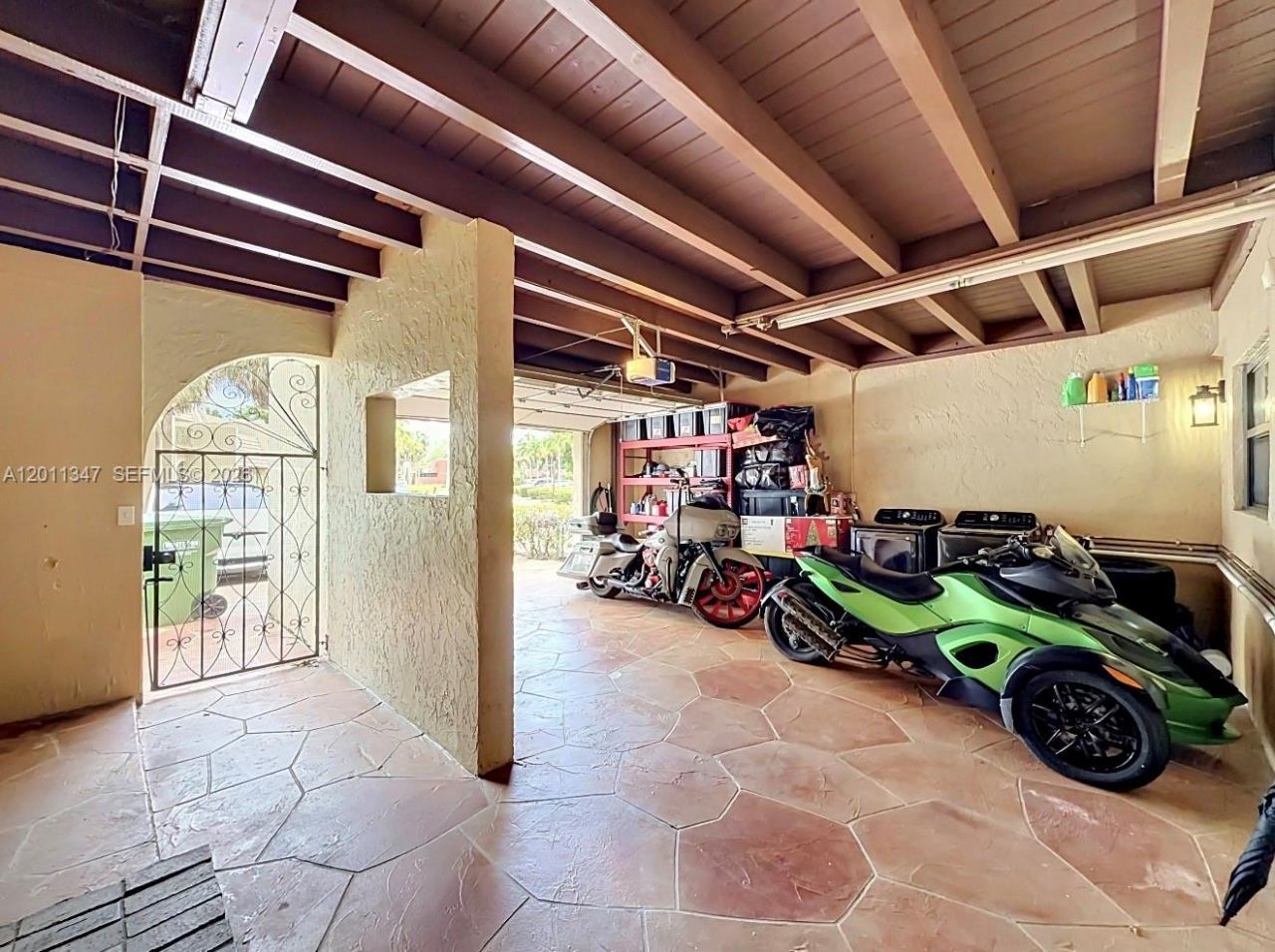 10375 Rue Vendome , Unit 4C, Pembroke Pines, FL 33026 Photo