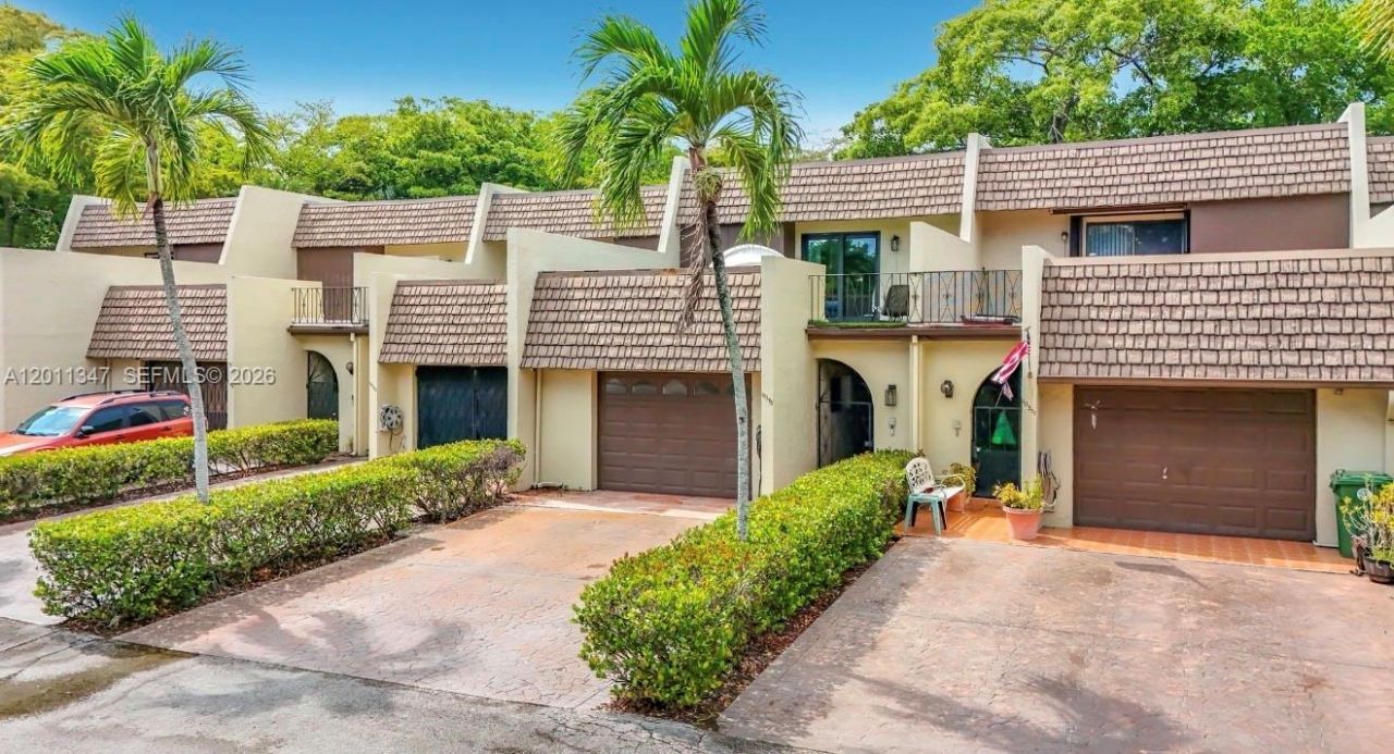 10375 Rue Vendome , Unit 4C, Pembroke Pines, FL 33026 Photo