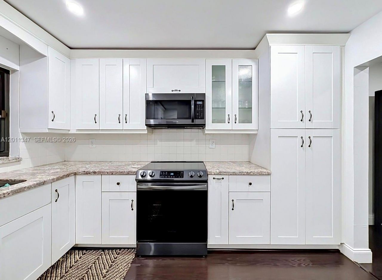 10375 Rue Vendome , Unit 4C, Pembroke Pines, FL 33026 Photo
