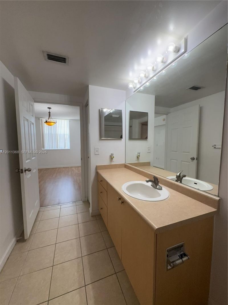 1919 Van Buren St , Unit 403A, Hollywood, FL 33020 Photo