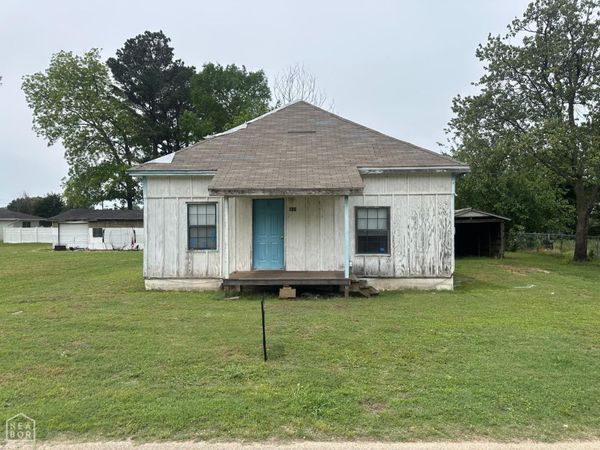 811 Grove, Lake City, AR 72437