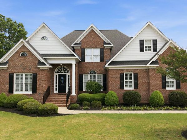 821 Chesapeake Place, Greenville, NC 27858