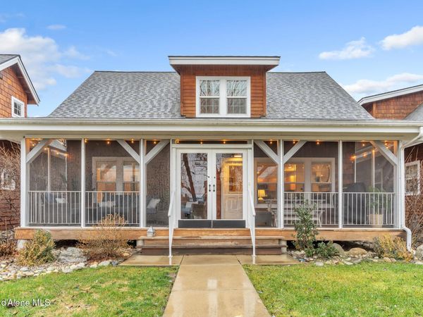 209 Pomrankey Ln, Dover, ID 83825