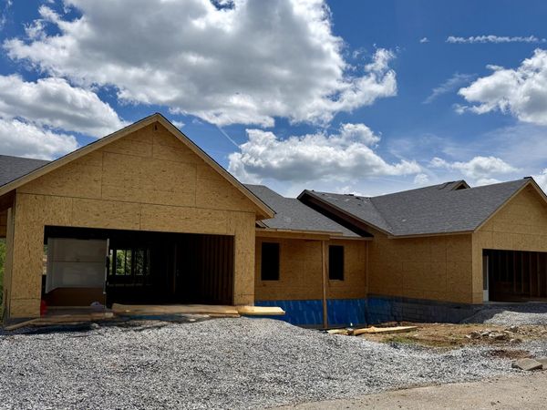 1027 Patriots Landing Drive, Dandridge, TN 37725