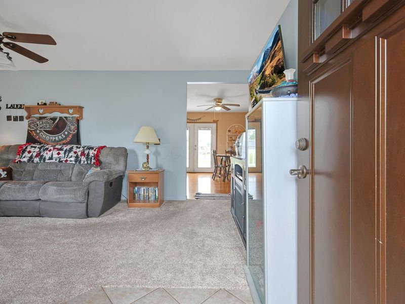 2397 Adamsville Road, Zanesville, OH 43701 Photo 5