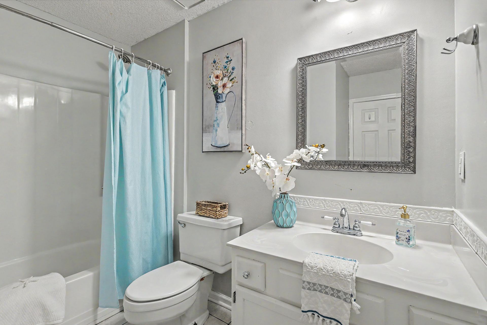 104 Kings Court Photo 21