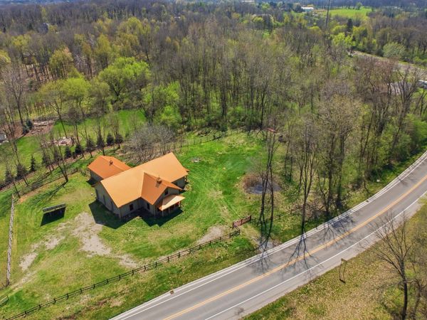 5832 Pontiac Trail, Ann Arbor, MI 48105