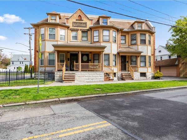 7512 Franklin Boulevard , Cleveland, OH 44102