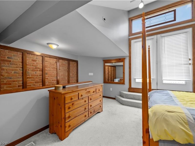 7512 Franklin Boulevard, Cleveland, OH 44102 Photo 28