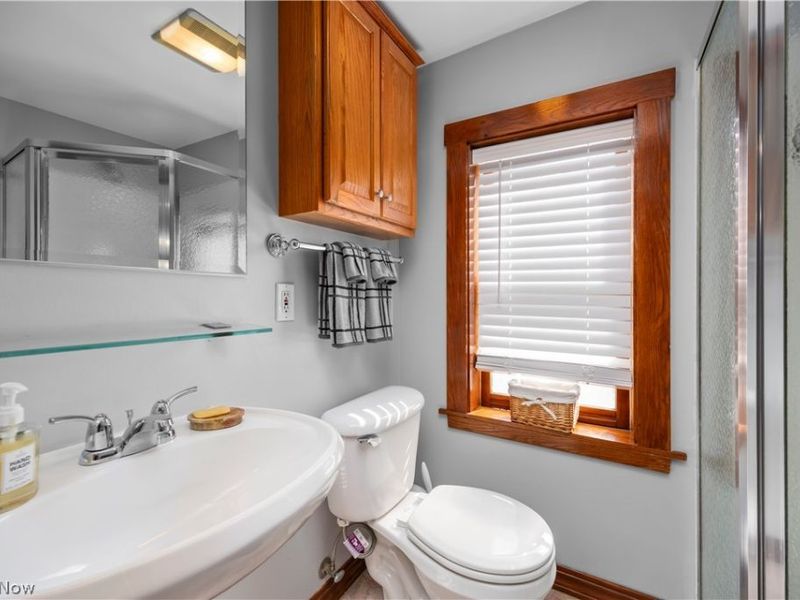 7512 Franklin Boulevard, Cleveland, OH 44102 Photo 29