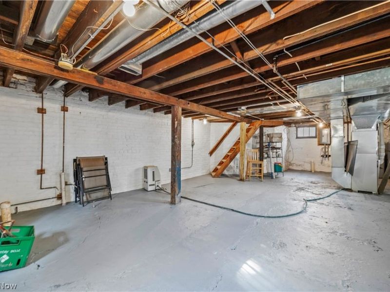 7512 Franklin Boulevard, Cleveland, OH 44102 Photo 33