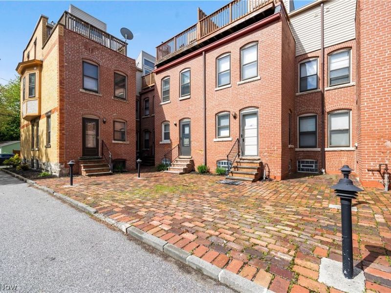 7512 Franklin Boulevard, Cleveland, OH 44102 Photo 34