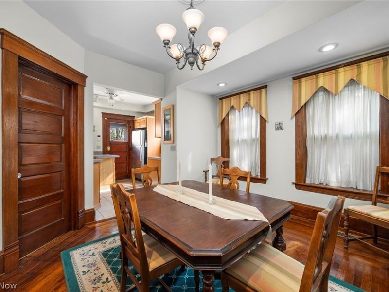 7512 Franklin Boulevard, Cleveland, OH 44102 Photo 8
